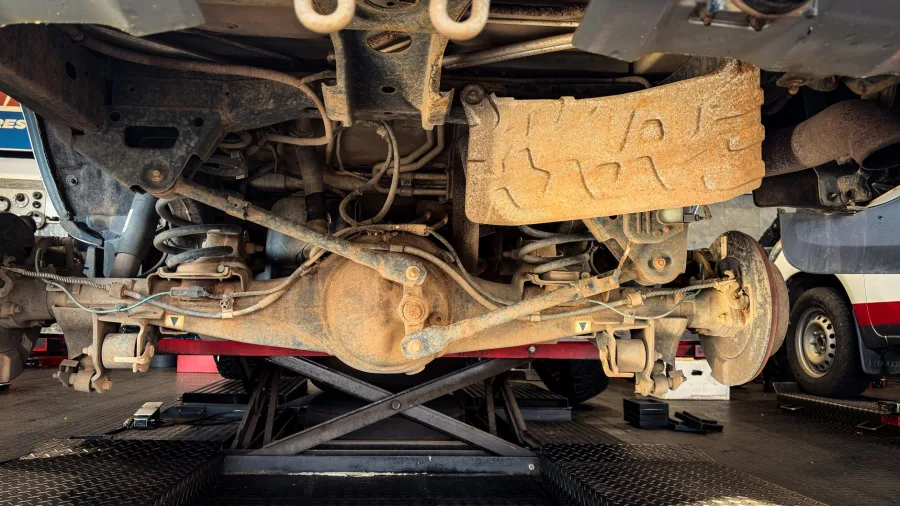Front Left Lower Control Arm - Peugeot 3008